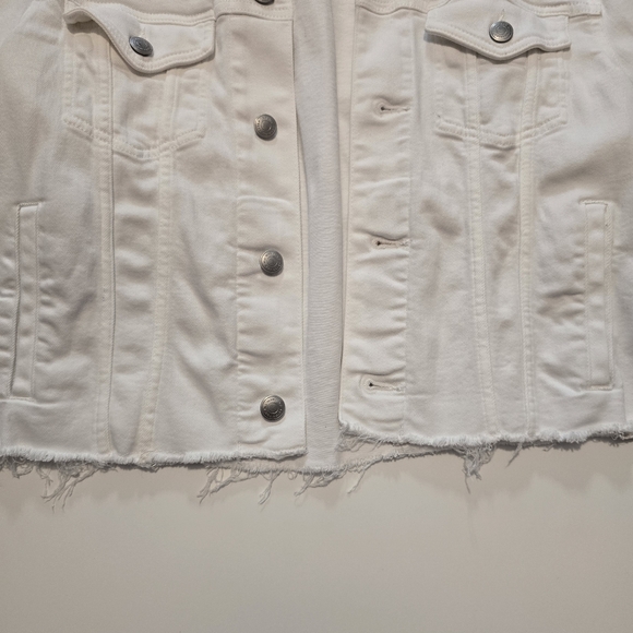 7 For All Mankind White Trucker Jacket Cotton Long sleeves Front button Size M - Picture 4 of 12